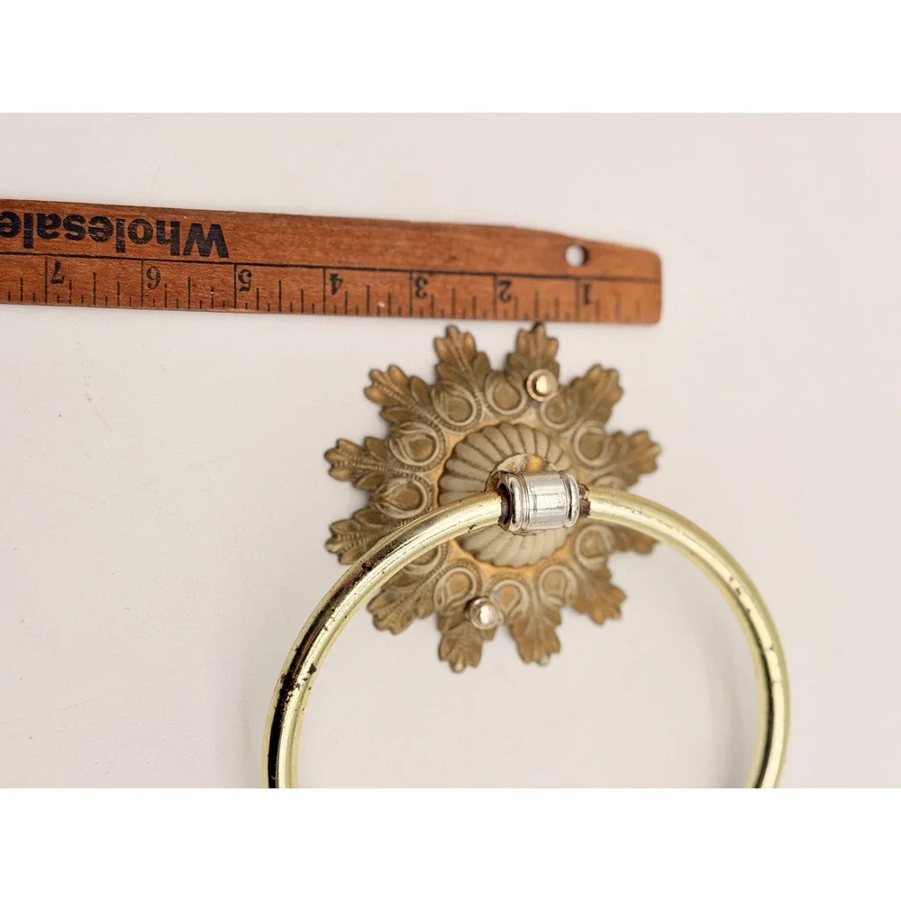 Vintage Hollywood Regency Gold Tone Sunburst Floral Medallion Wall Towel Ring